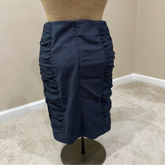 Anthropologie Cantonnier Blue Rouching Pencil Skirt WomenSize 6 Blue Knee Length - Picture 5 of 13